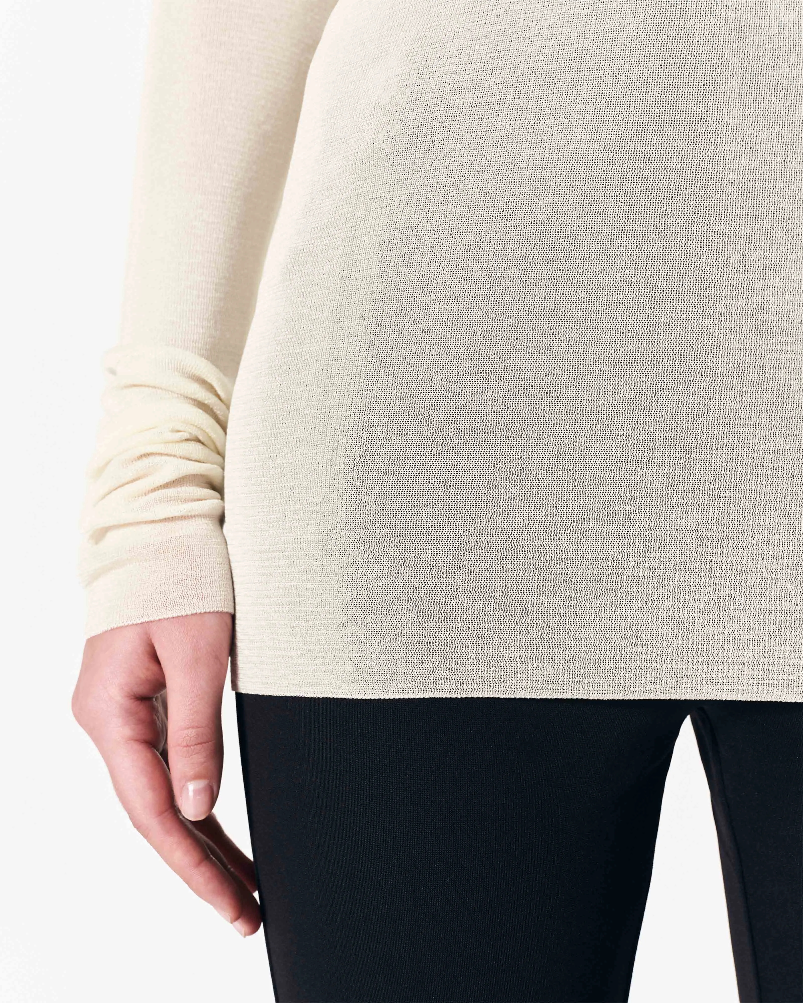 The Thumbhole Crewneck - Ecru