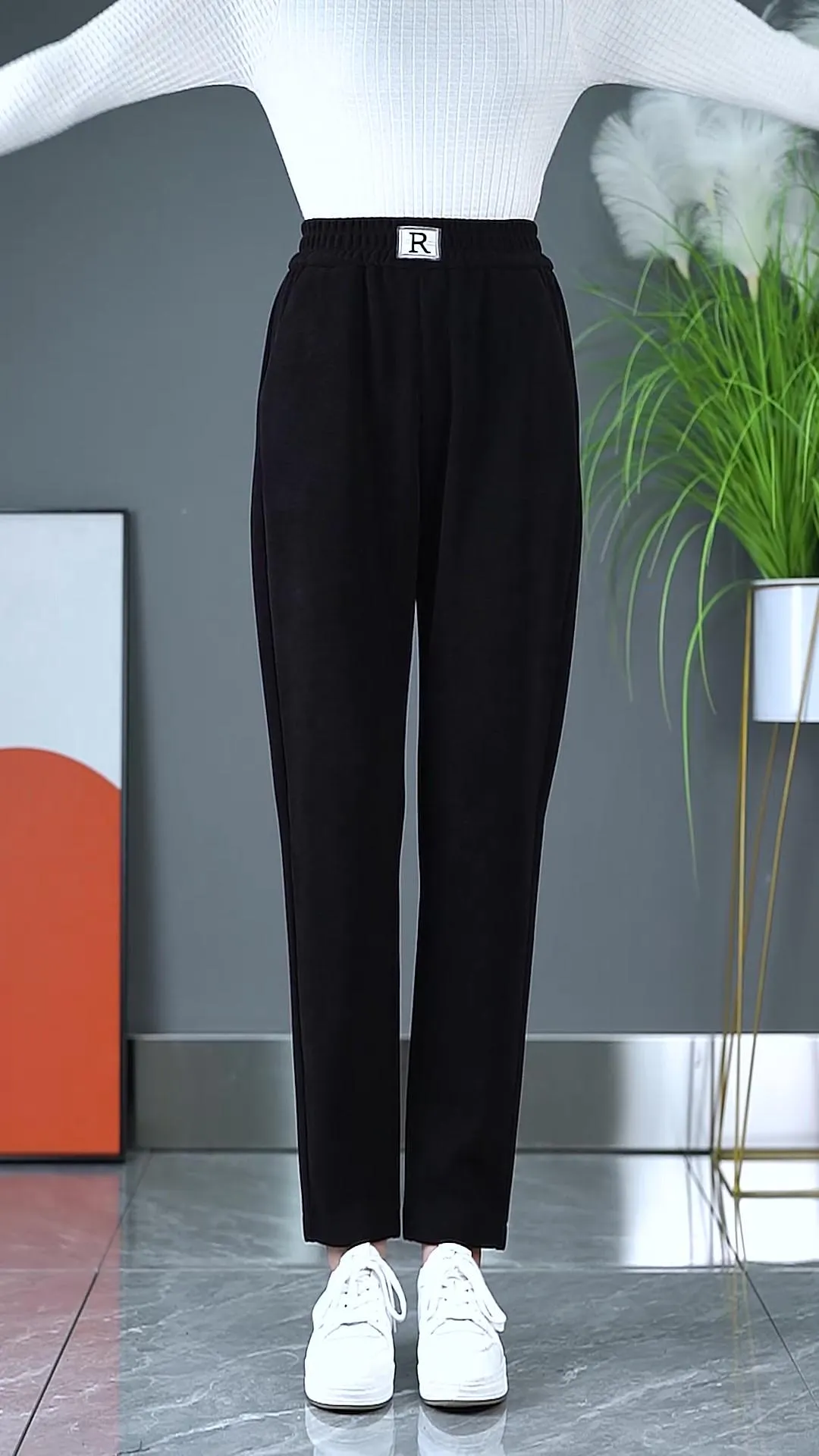 ❄️Winter Specials❄️ Women's Fleece And Thickened Harem Pants